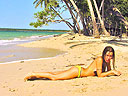 cartagena-women-boat-1104-23